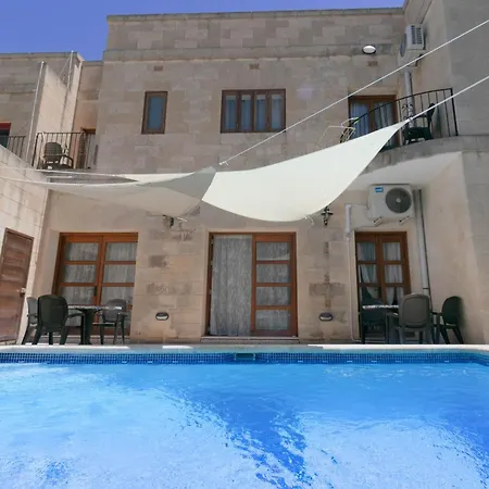 Tatil Evi Hollies *