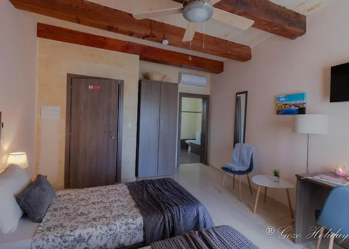 Hollies Hébergement de vacances *